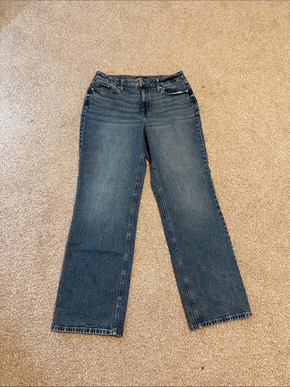 Wide Leg Flare Jeans in Dark Blue Wash